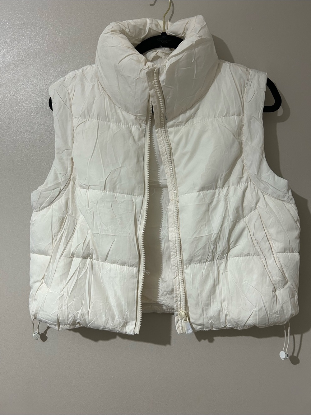 Women's White Quilted Puffer Vest with High Collar